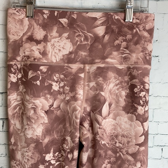 Athleta Elation Printed Tight Antionette Velvety S Rose Floral Print Feminine - Picture 8 of 16